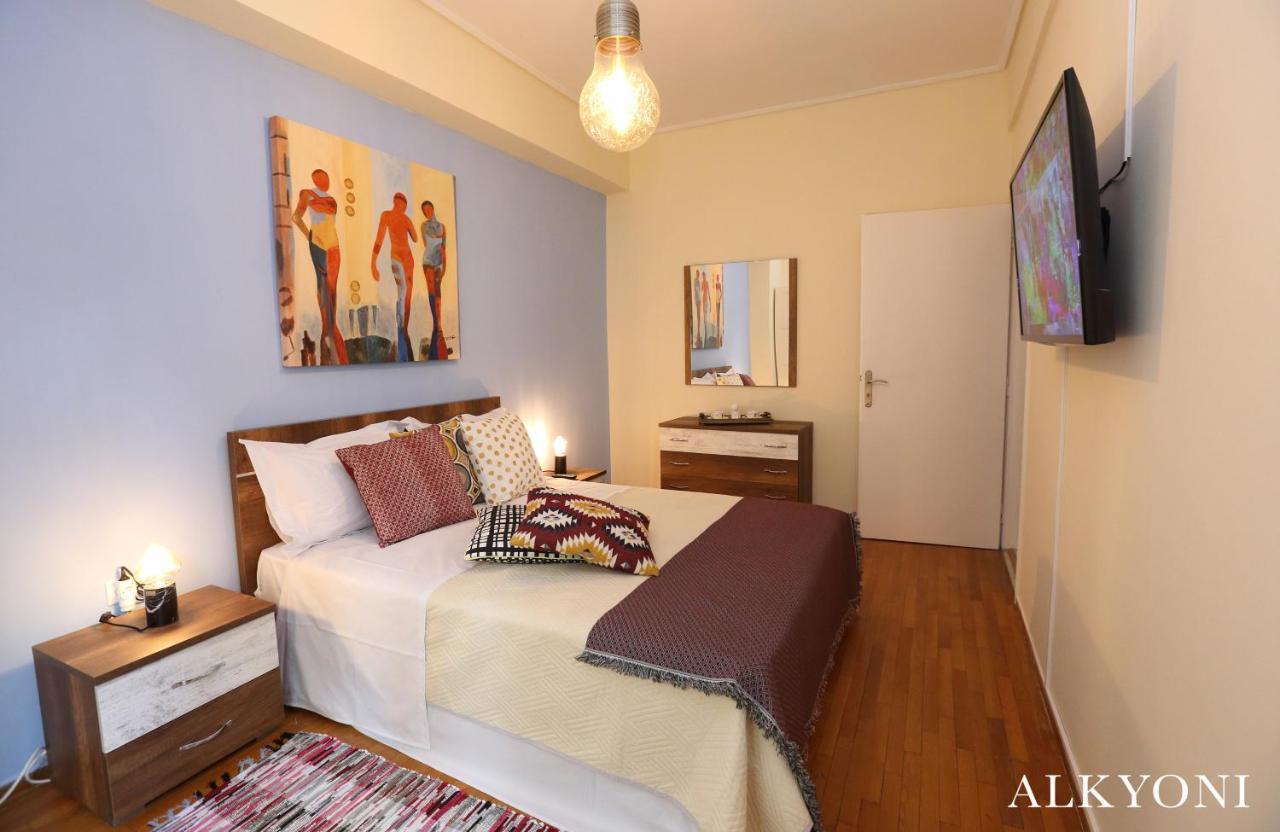 Melma Properties- Alkyoni Apartment By The Sea In Piraeus Pireu Exterior foto